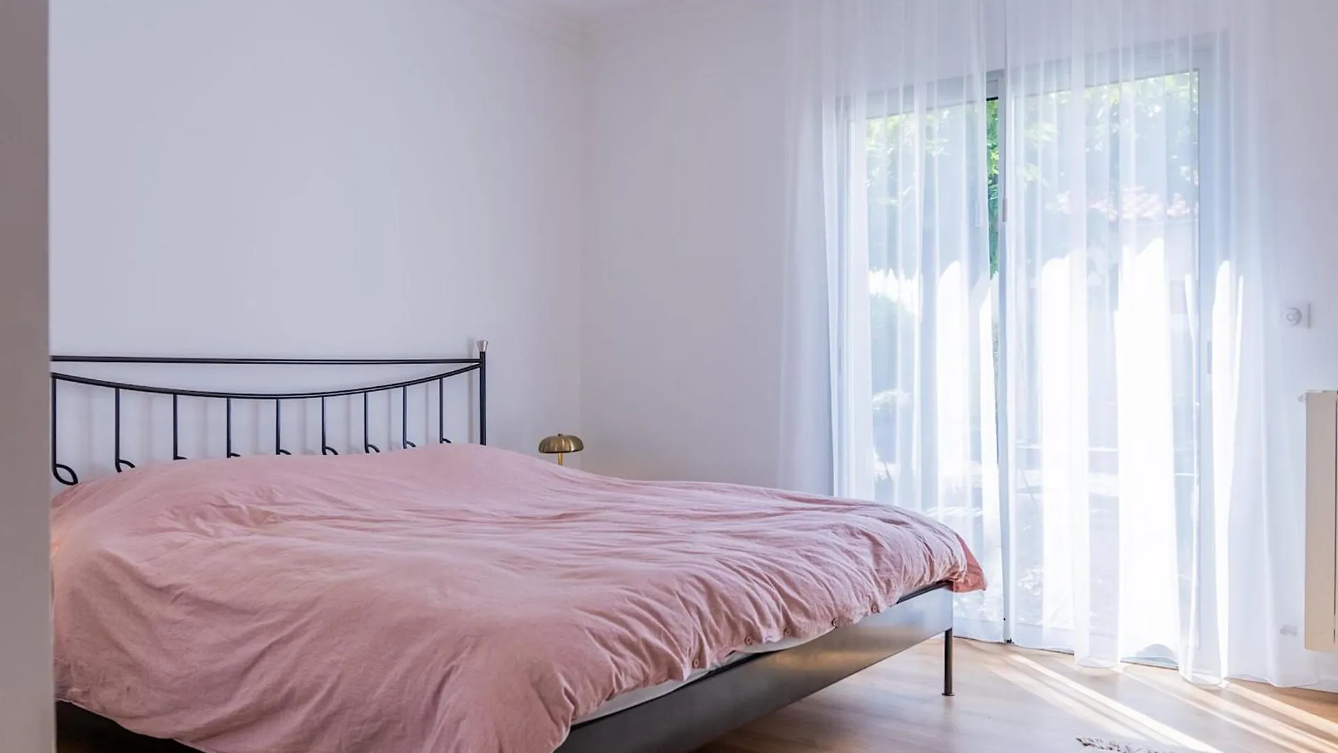 Pretty House With Pool In Cagnes-Sur-Mer Francie